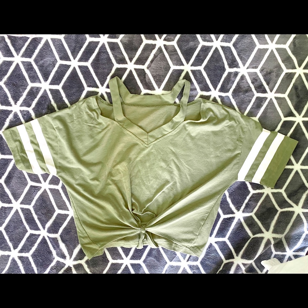 SHEIN green shirt